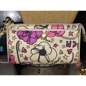 coach poppy wristlet wallet